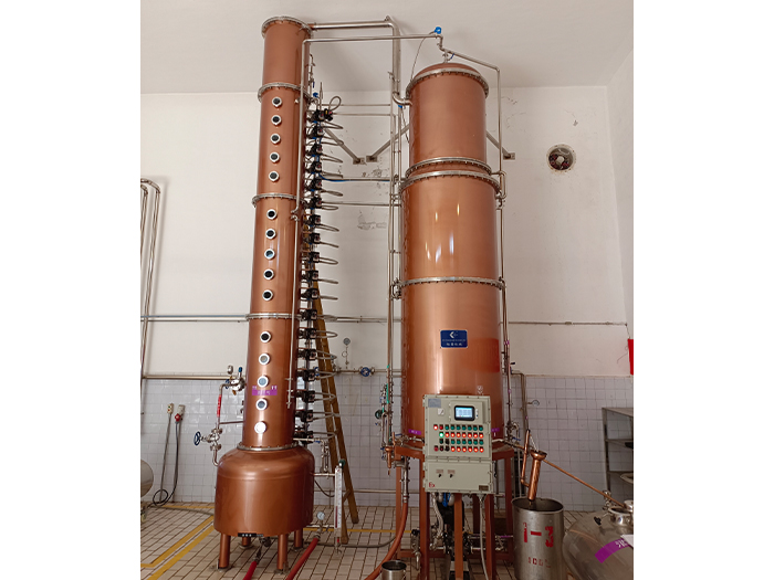 科菲連續(xù)蒸餾機(jī)組